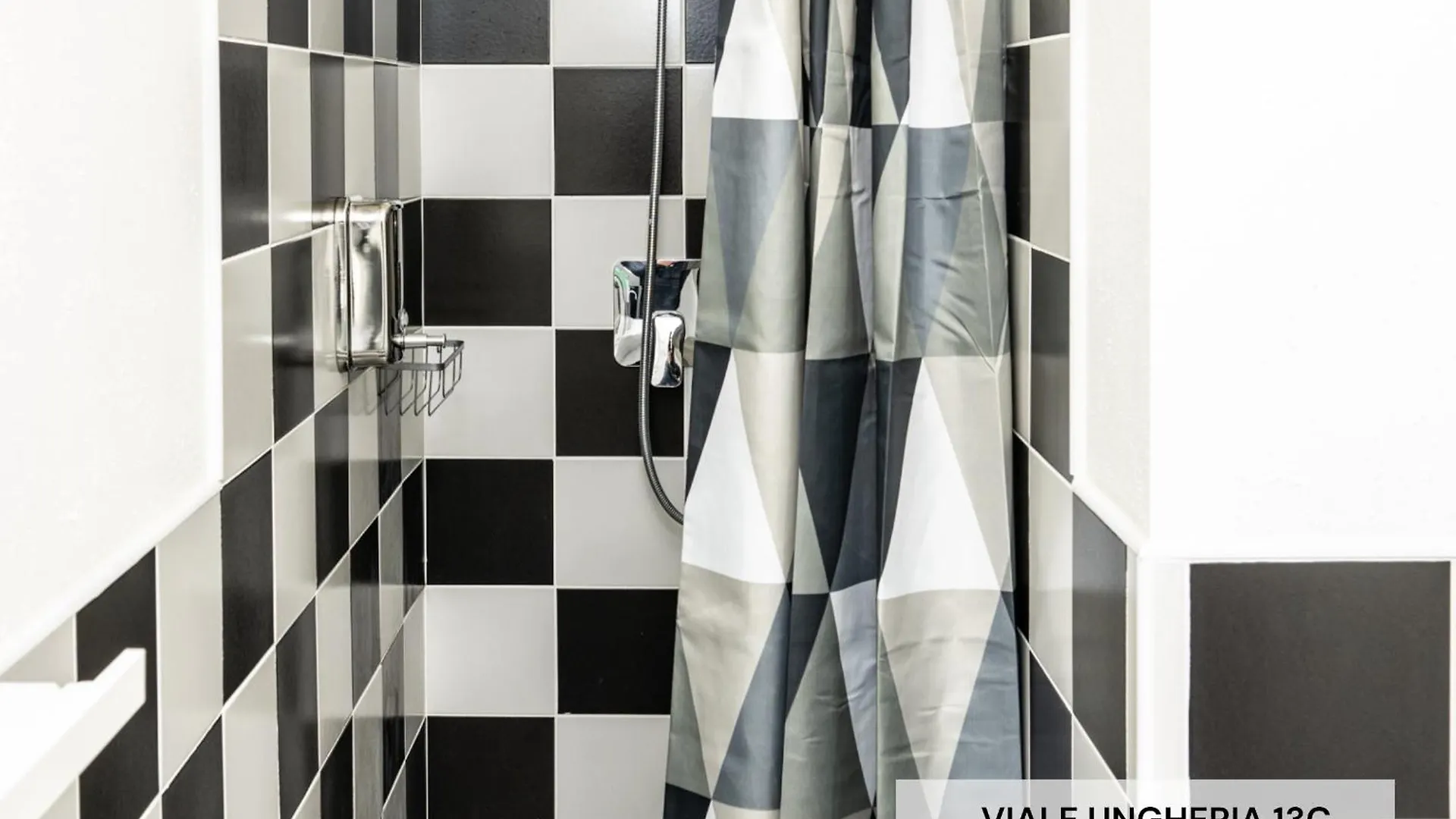 Camera Con Bagno Privato 01 Milan Bed & Breakfast
